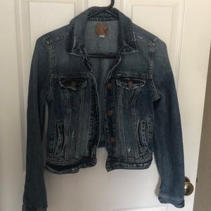 American Eagle distressed jean jacket - Small